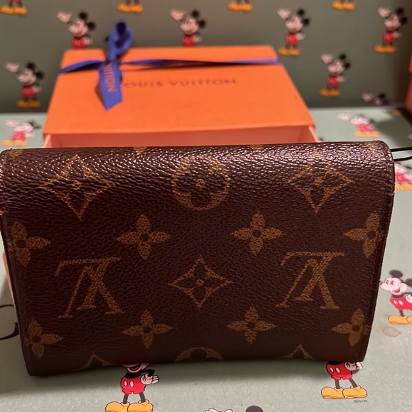 Authentic Louis Vuitton vintage wallet - Picture 16 of 16